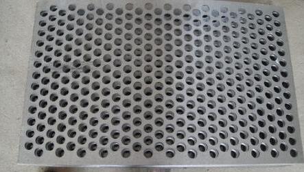 不锈钢冲孔板.jpg 不锈钢冲孔板.jpg